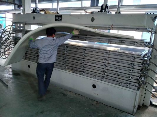 গুণমান  Double Size Adhensive Tape Second Stage Foaming Press কারখানা